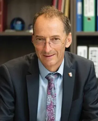 Professor Iain Chapple