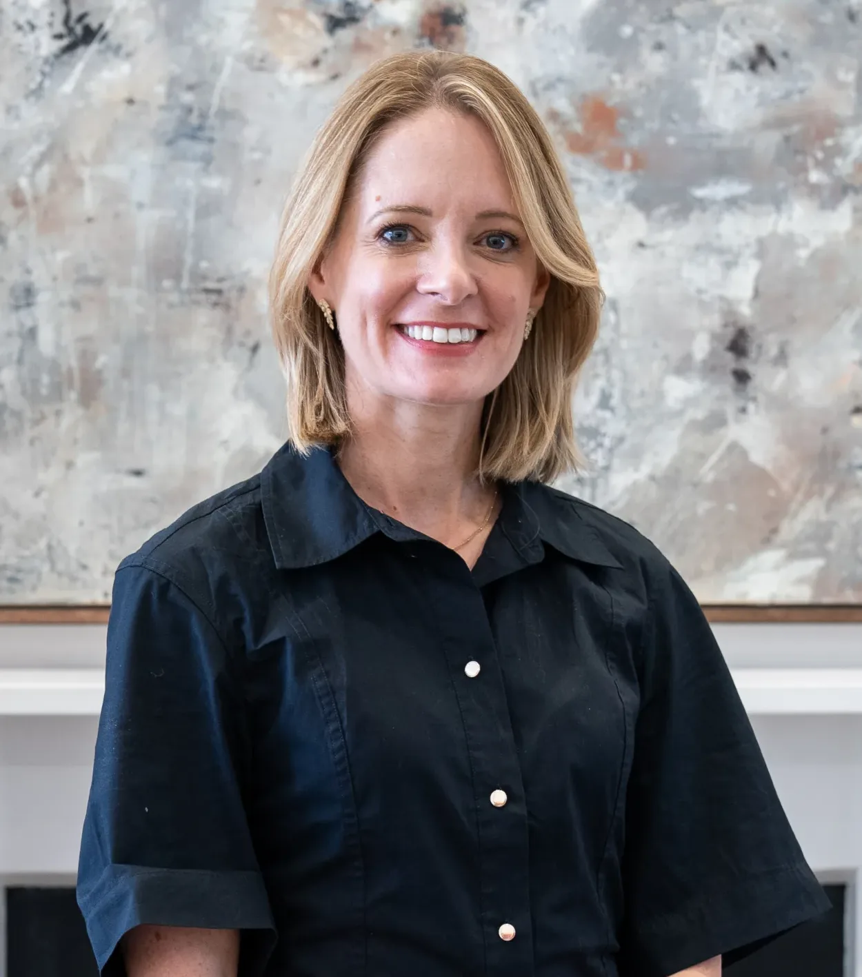 Dr Claire Abbas